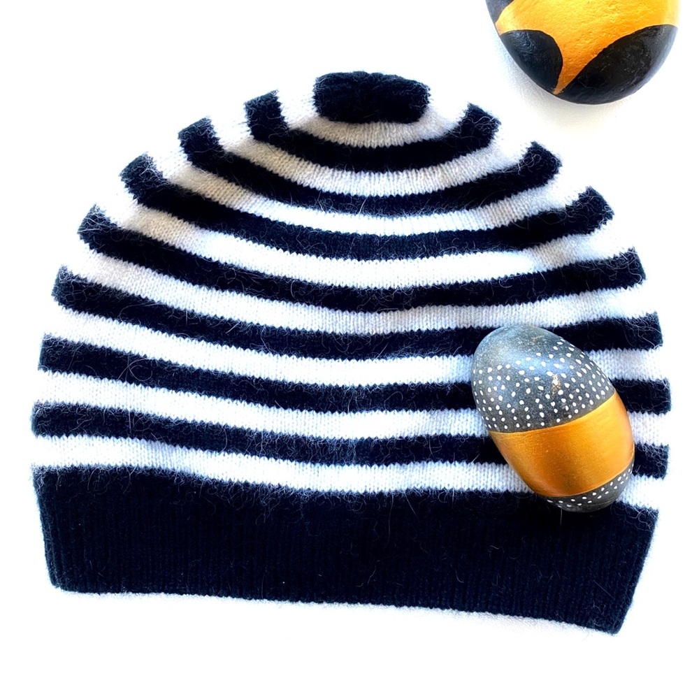 Gap | Hat | Black And White Striped